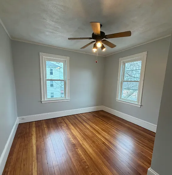 15 Roma St Bristol, RI Spacious 3 Bedroom, 1 Bathroom Unit Off Street Parking Included! — Photo 10