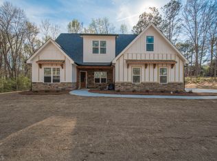 115 Maplewood Dr, Griffin, GA 30224