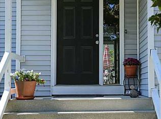 21 Lynde St, Providence, RI 02908