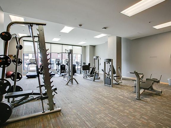 4th image of 740 Portland Ave #1417