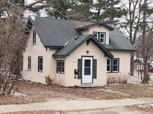 1205 2nd St SW, Wadena, MN 56482