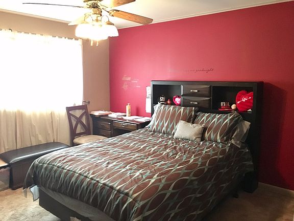 5th image of 6 Meadow Ln