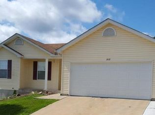 5512 Wagon Train Dr, House Springs, MO 63051