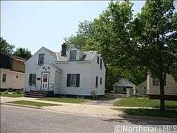 1st image of 219 21st Ave N