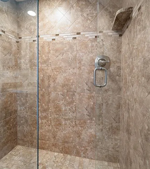 400 Island Way #901 — Photo 23