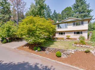 10246 SE 100th Dr, Happy Valley, OR 97086