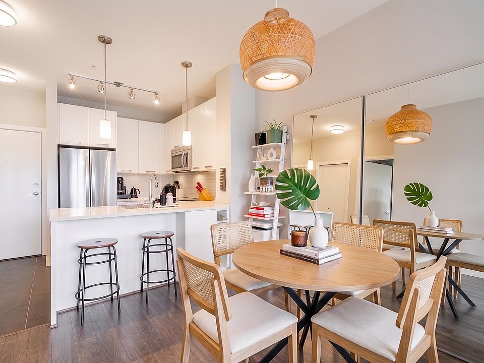 1st image of 15388 105th Ave #405
