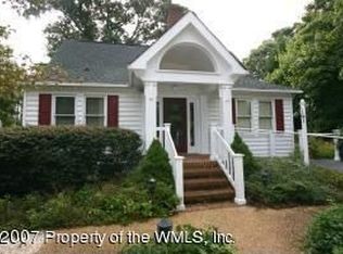 2729 Ironbound Rd, Williamsburg, VA 23185
