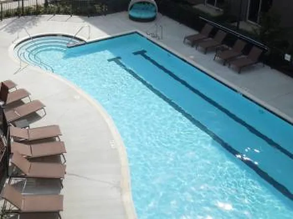 450 Warrenville Rd, Lisle, IL 60532