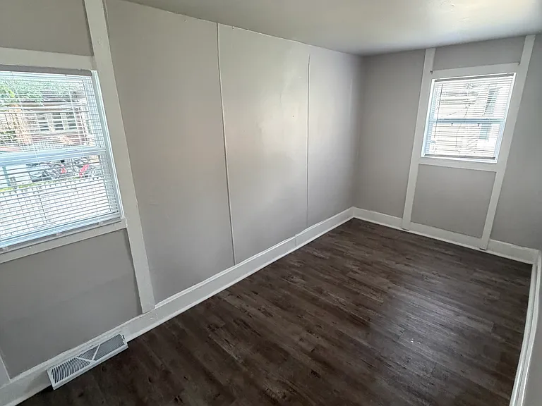 4618 Towle Ave #RH — Photo 4