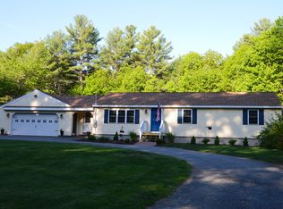 8 Old Standish Rd, Standish, ME 04084