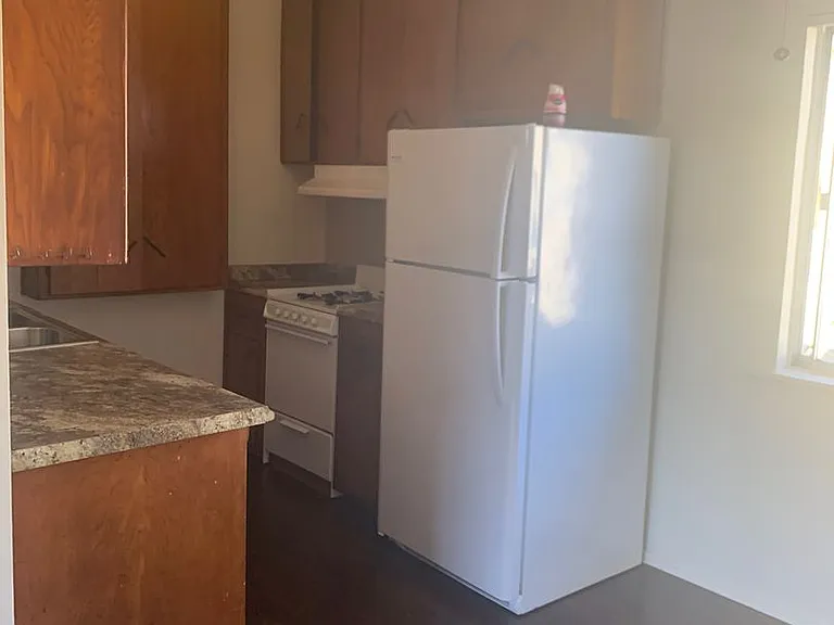266 Daisy Ave — Photo 5
