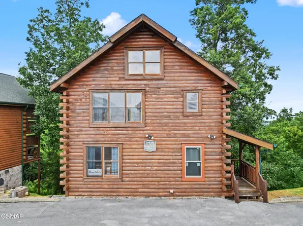 2823 White Oak Ridge Ln, Sevierville, TN 37862