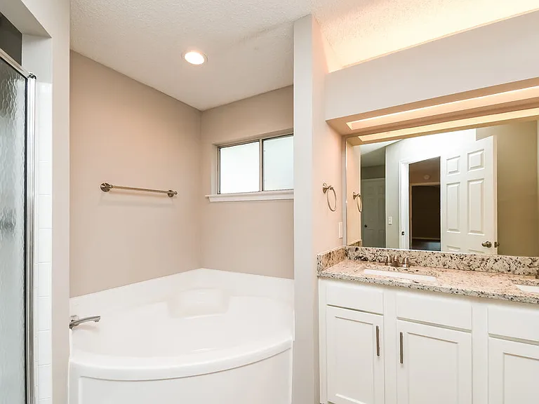 1368 High Plains Dr W — Photo 11