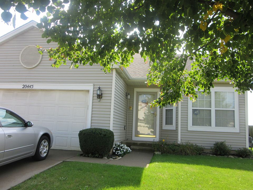 1st image of 20445 Kingsbrook Dr
