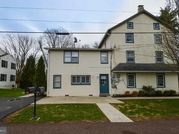 200 Chestnut St, Hatfield, PA 19440