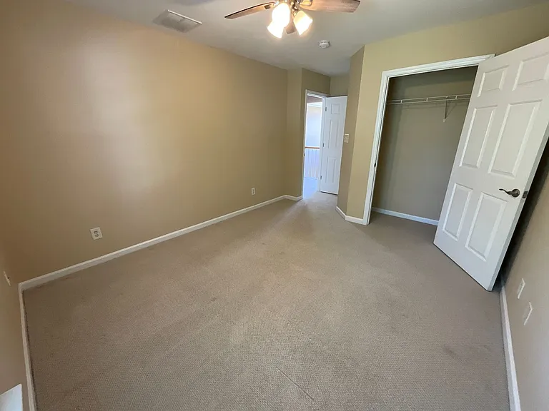 1481 Cantwell Ct — Photo 21
