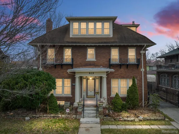 829 Chicago Blvd, Detroit, MI 48202