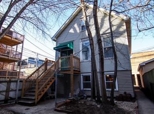 1222 W Fletcher St #1R, Chicago, IL 60657