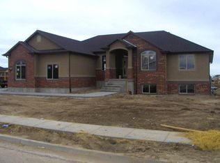 5832 W 5300 S, Hooper, UT 84315