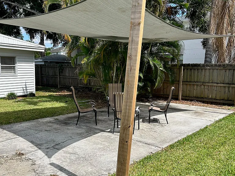 3609 E Royal Palm Cir — Photo 4