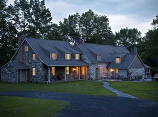 8 Dug Hill Rd, Hurley, NY 12443