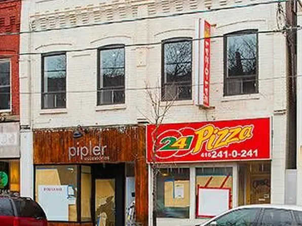 451 Parliament St #1, Toronto, ON M5A 3A3