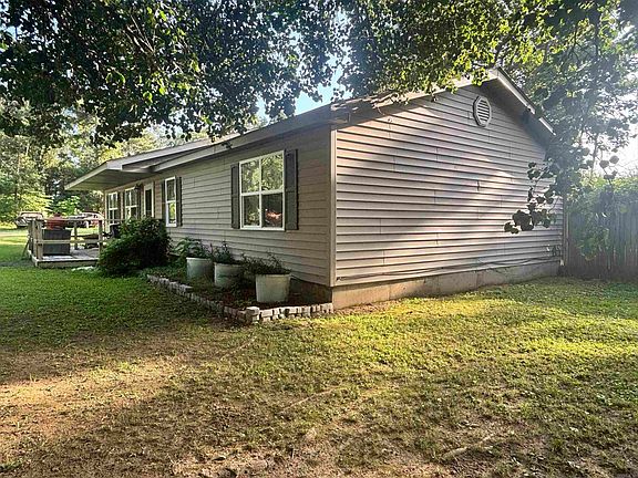 2nd image of 102 Hankins Ln