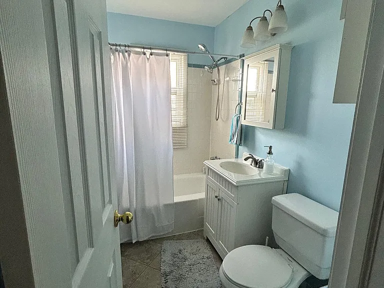 347 New York Ave #1 — Photo 7