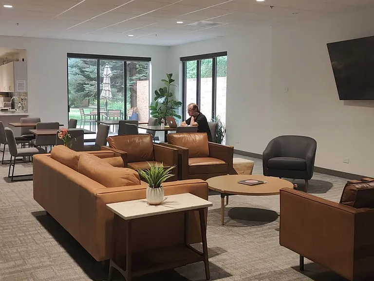 1850 Folsom St #303 — Photo 19