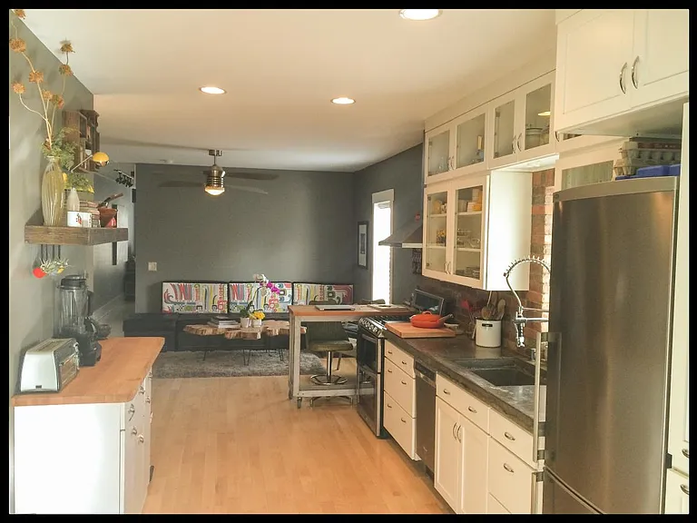 Kitchen & Living Room Open Floor Plan