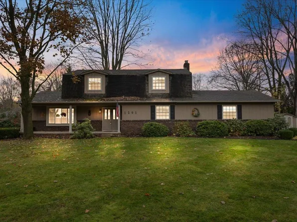 1291 Gettysburg Ct, Rochester Hills, MI 48306