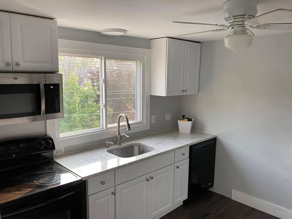 27 Glenwood St #3