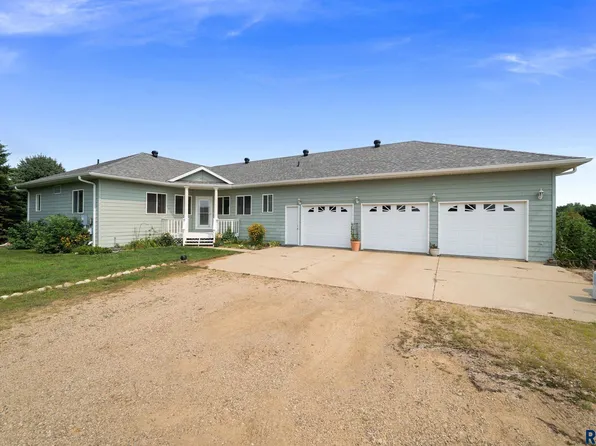 45114 Herman Blvd, Madison, SD 57042