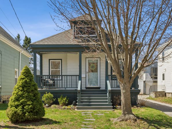 42 Wordsworth Street, Portland, ME 04103