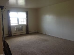 18 On The Grn #A, New Windsor, NY 12553