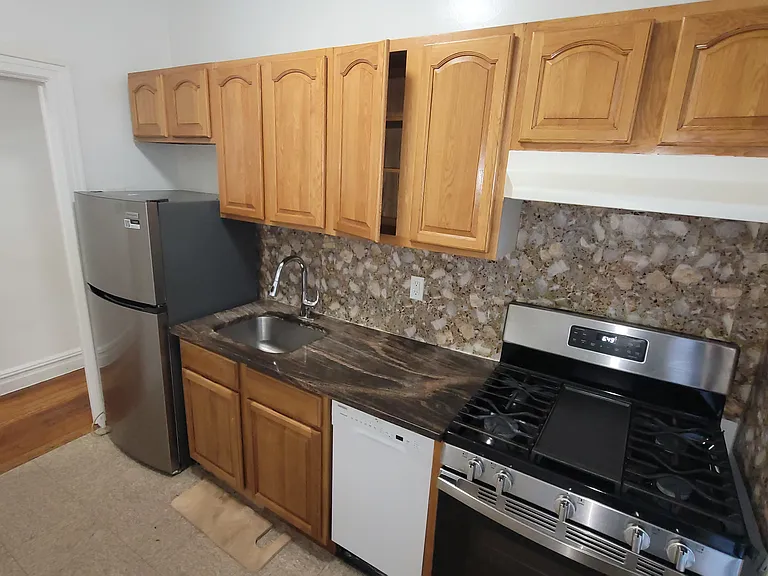 8814 Bay Pkwy #C2 — Photo 9