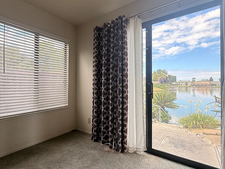 7134 Lighthouse Dr — Photo 11
