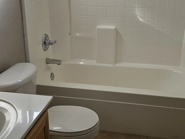 1113 N Agave St — Photo 8