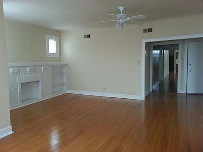 1st image of 2330 N Sacramento Ave APT 3