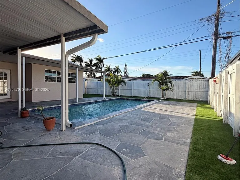 7751 NW 32nd St — Photo 18
