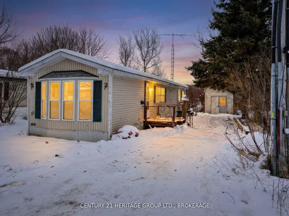 227 Big Hill Rd #35, Leeds And The Thousand Islands, ON K0H 2N0