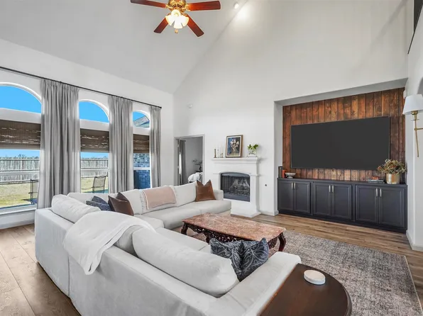 3110 Oak Crest Dr, Royse City, TX 75189