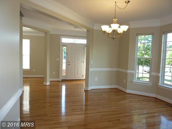 3rd image of 5797 Falls Gate Ct