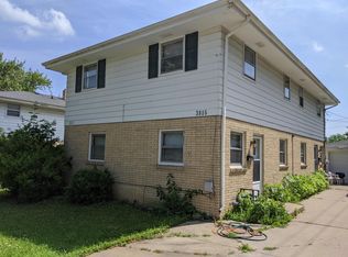 3815 Huffman Blvd, Rockford, IL 61103