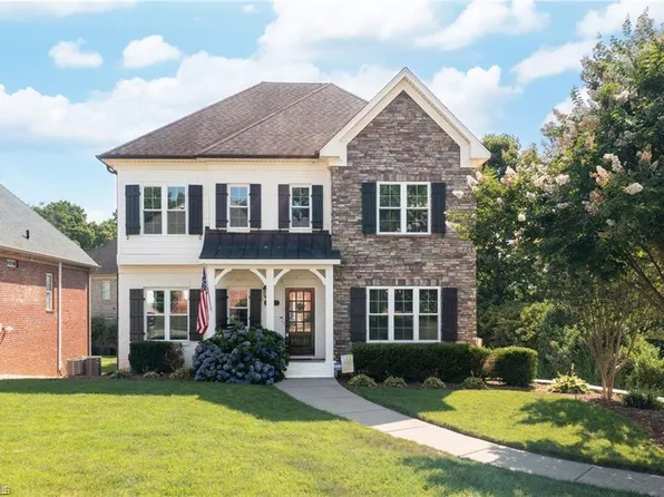 4412 Greystone Place Ct, Winston Salem, NC 27106