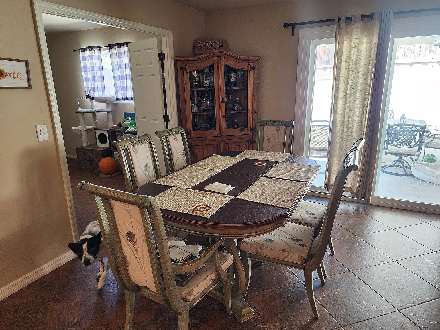 3 bed, 1608 sqft, $2,000 — Photo 1