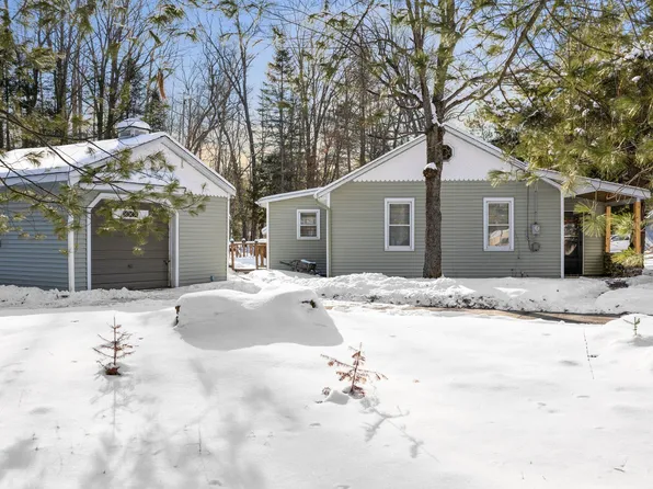 13629 Balsam St, Johannesburg, MI 49751