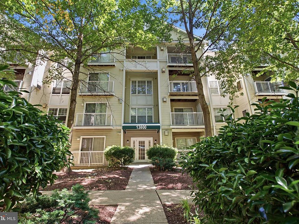 1st image of 13800 Farnsworth Ln APT 5407