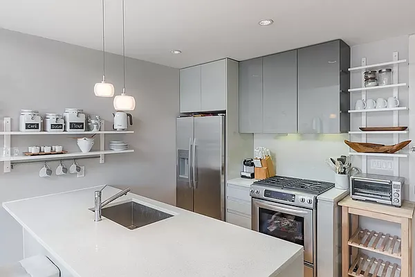 Rented by Modern Spaces | media 3